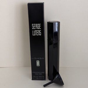 Serge Lutens La Fille De Berlin Travel size